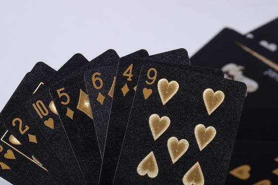 अच्छी कीमत ओडीएम प्लास्टिक प्लेइंग यूनो कार्ड्स कस्टम मेड कार्ड डेक ऑनलाइन